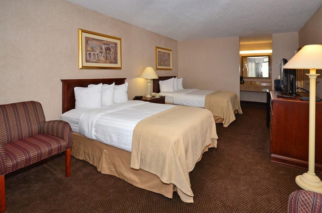 Quality Inn Exit 4 Clarksville Exterior foto
