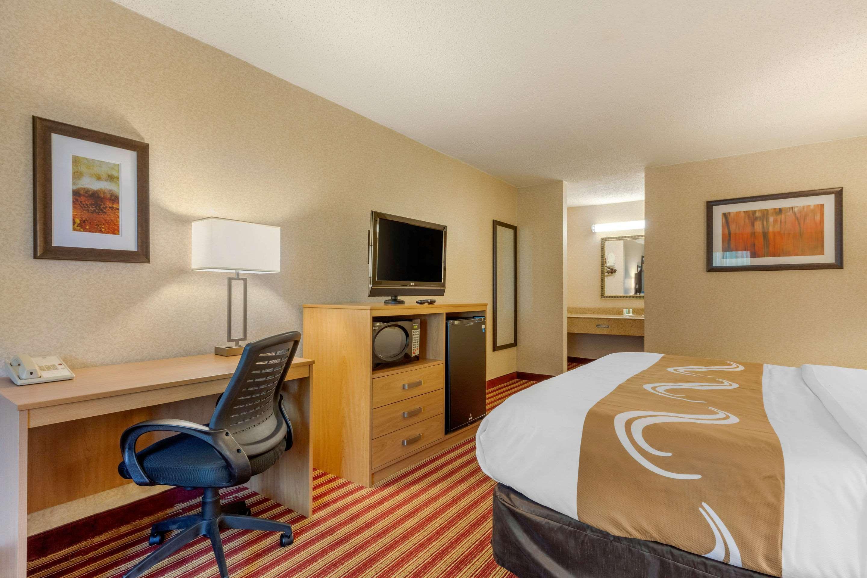 Quality Inn Exit 4 Clarksville Exterior foto