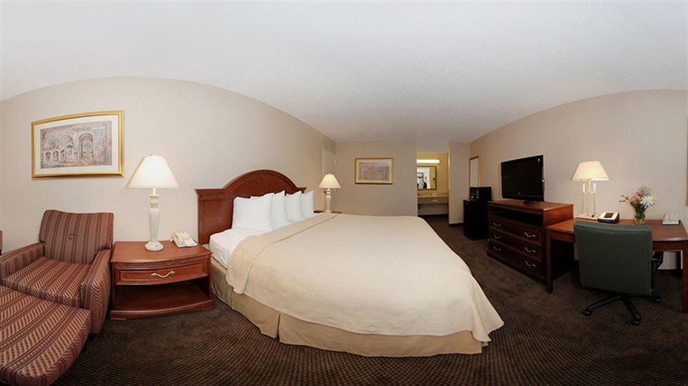 Quality Inn Exit 4 Clarksville Exterior foto
